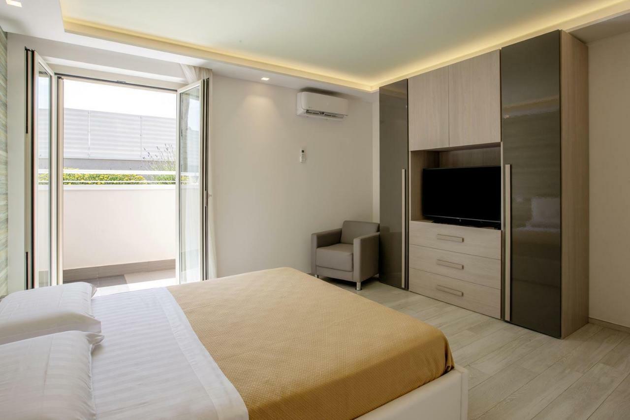 Amalfi - Positano Home & Breakfast Pontecagnano Ngoại thất bức ảnh